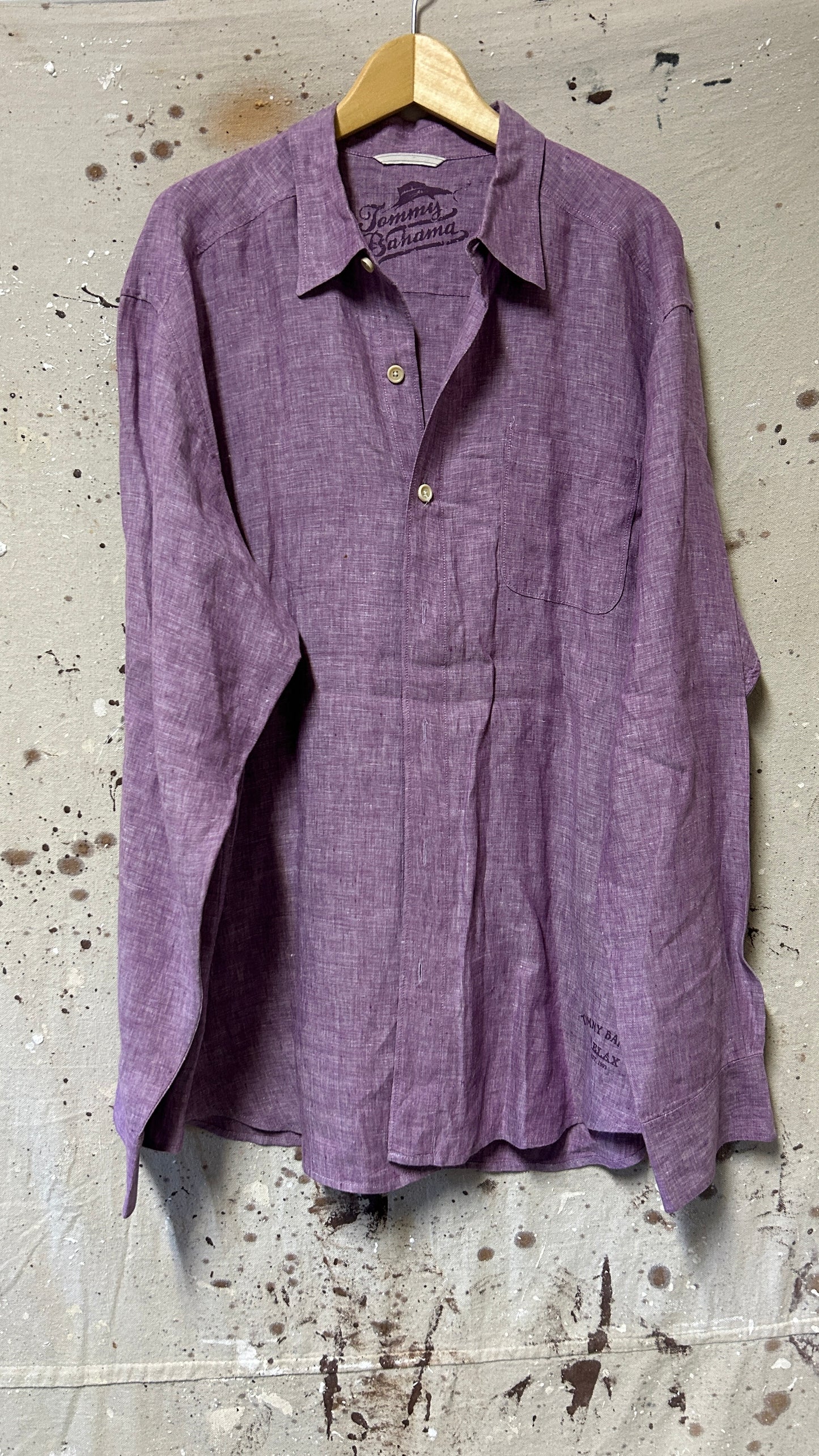 Tommy Bahama Long sleeve button down shirt XL Linen