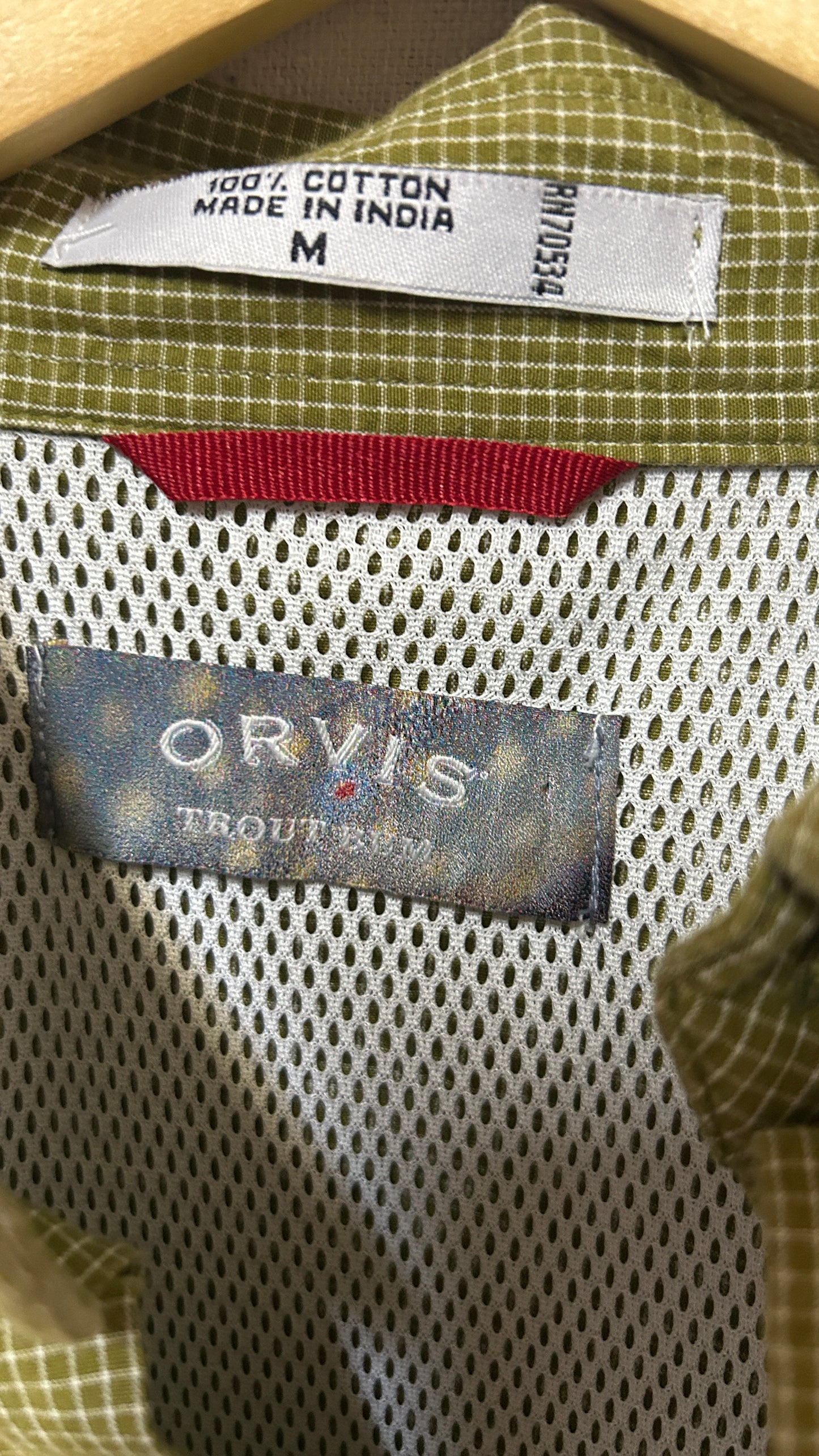 Orvis Troutbum Long sleeve button down shirt Medium Cotton
