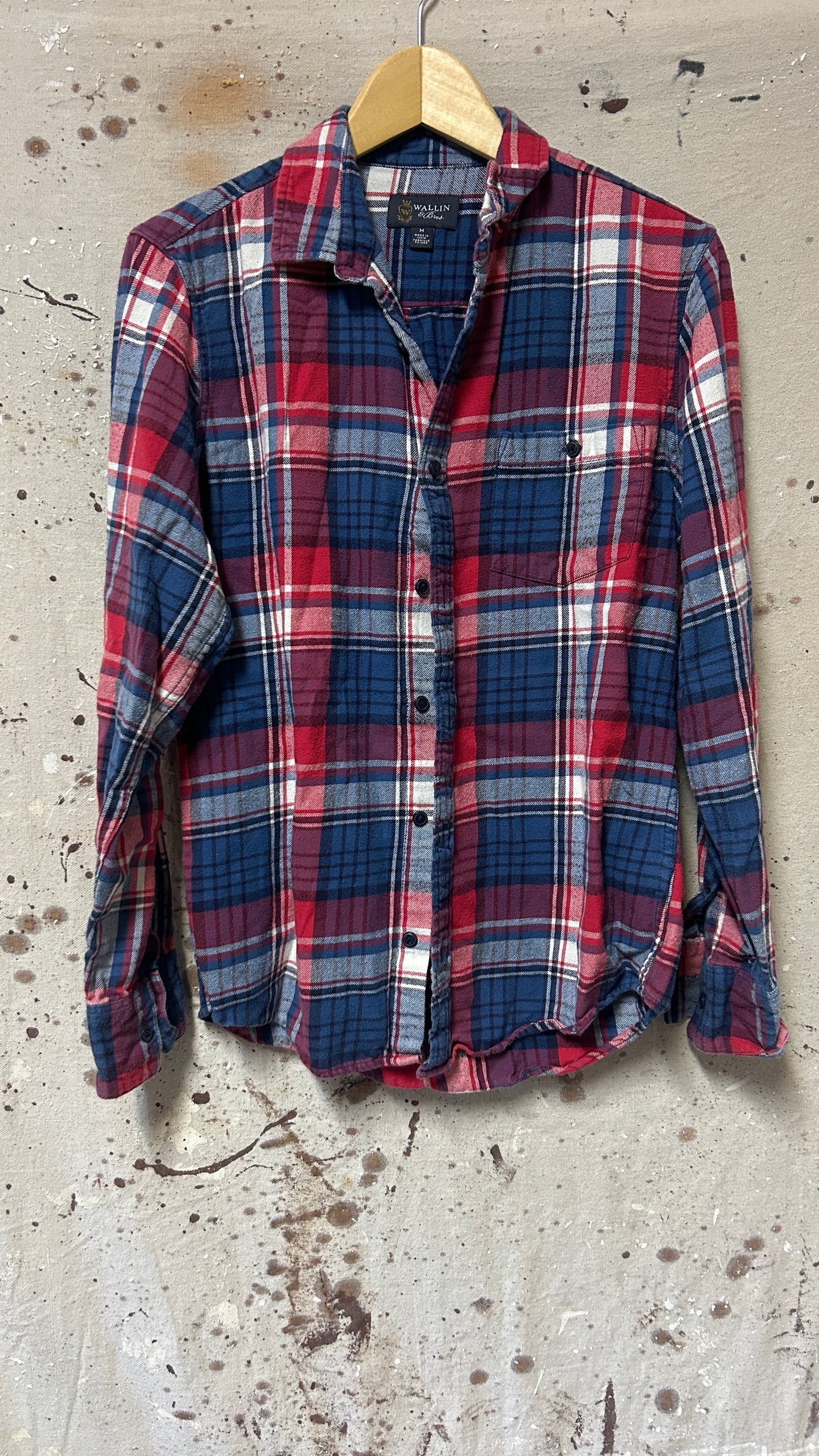 Wallin Long sleeve button down shirt Medium Cotton
