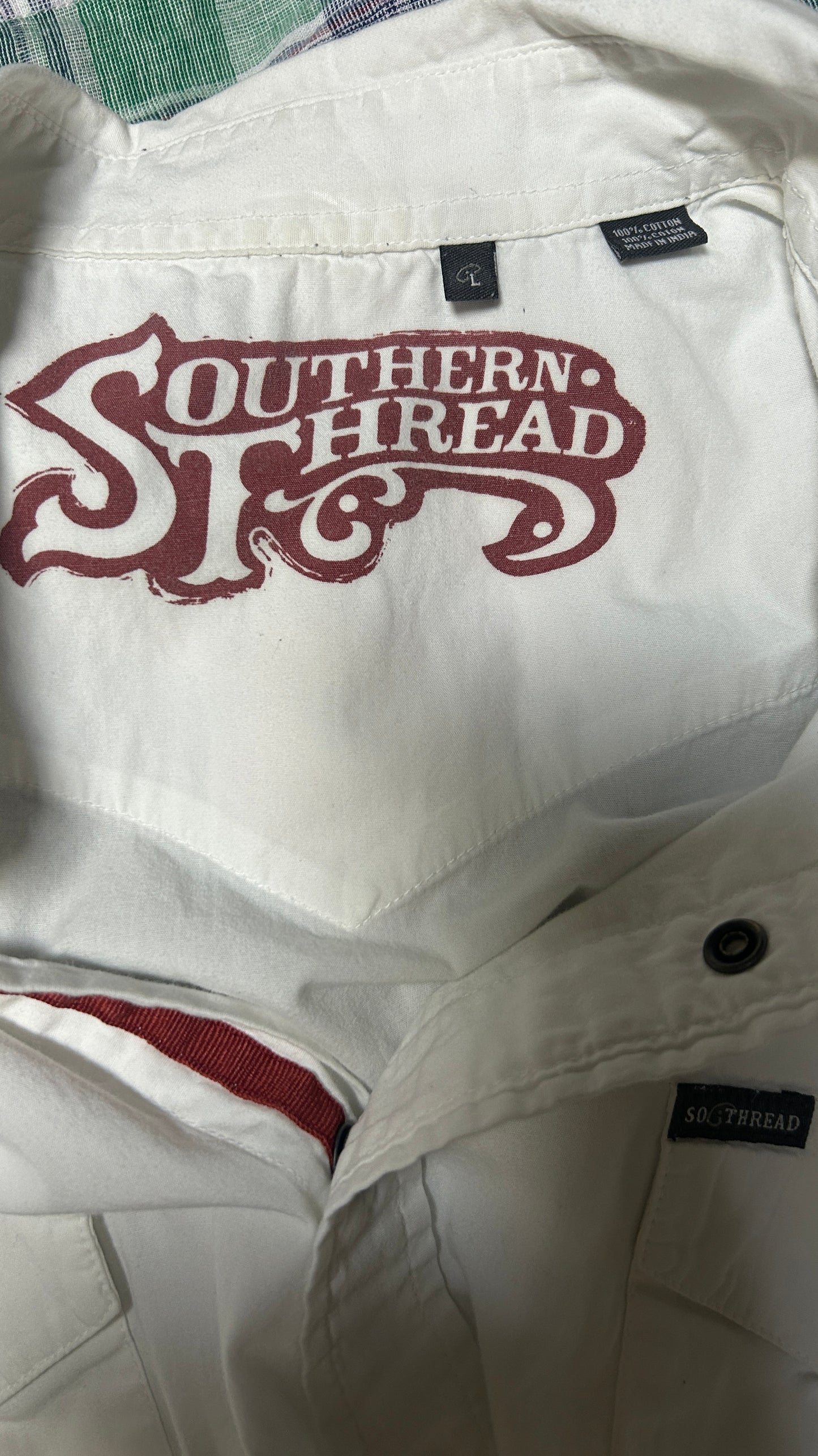 Southern Thread Short sleeve button down shirt Large Cotton