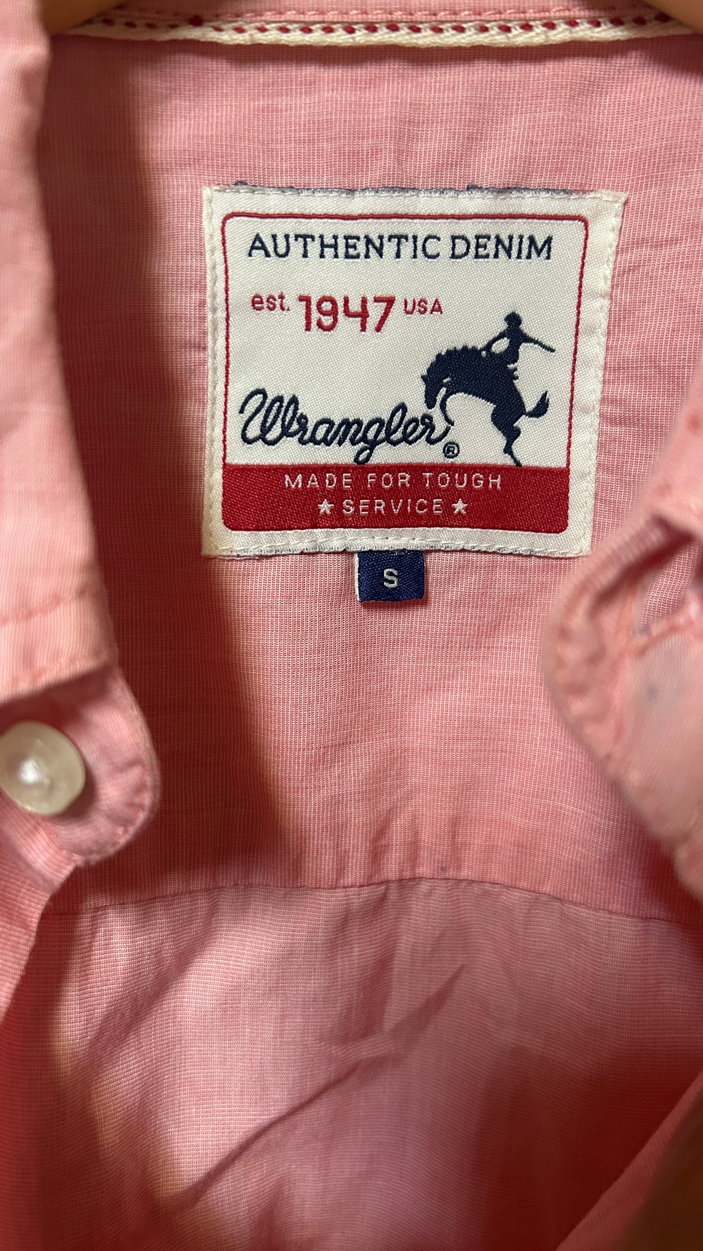 Wrangler Short sleeve button down shirt Small Cotton
