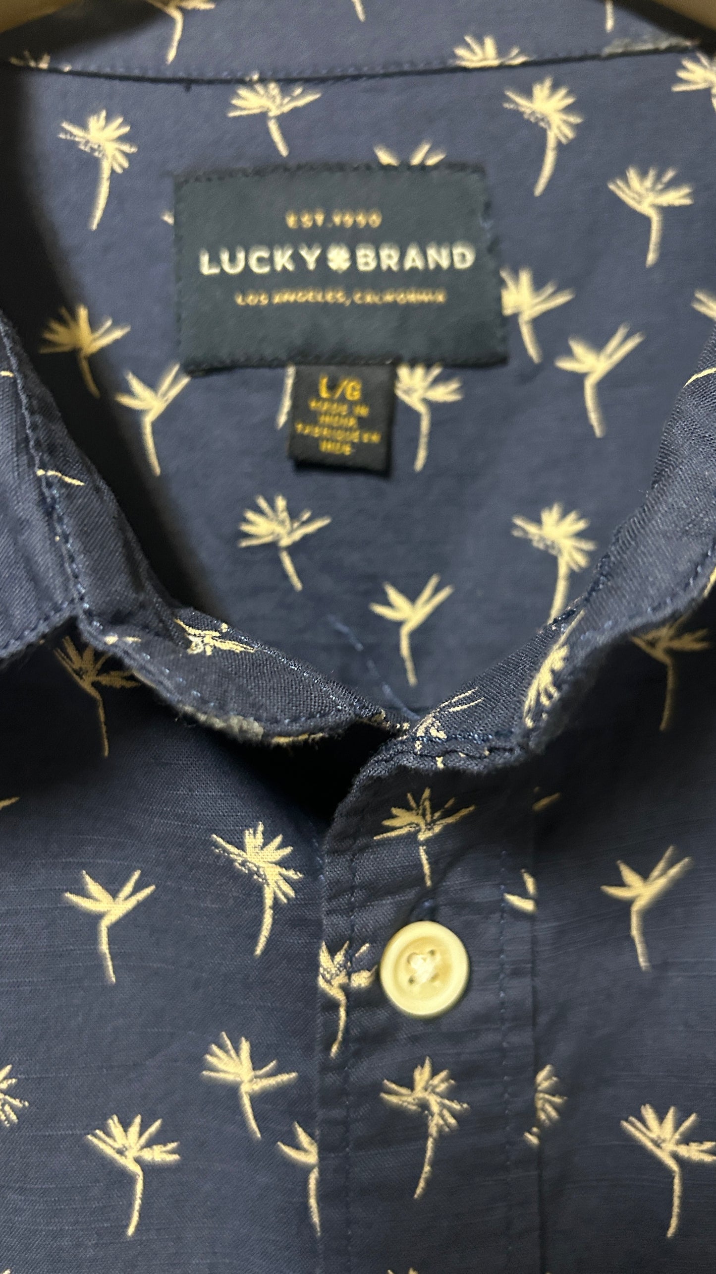 Lucky Brand Short sleeve button down shirt Large Blue