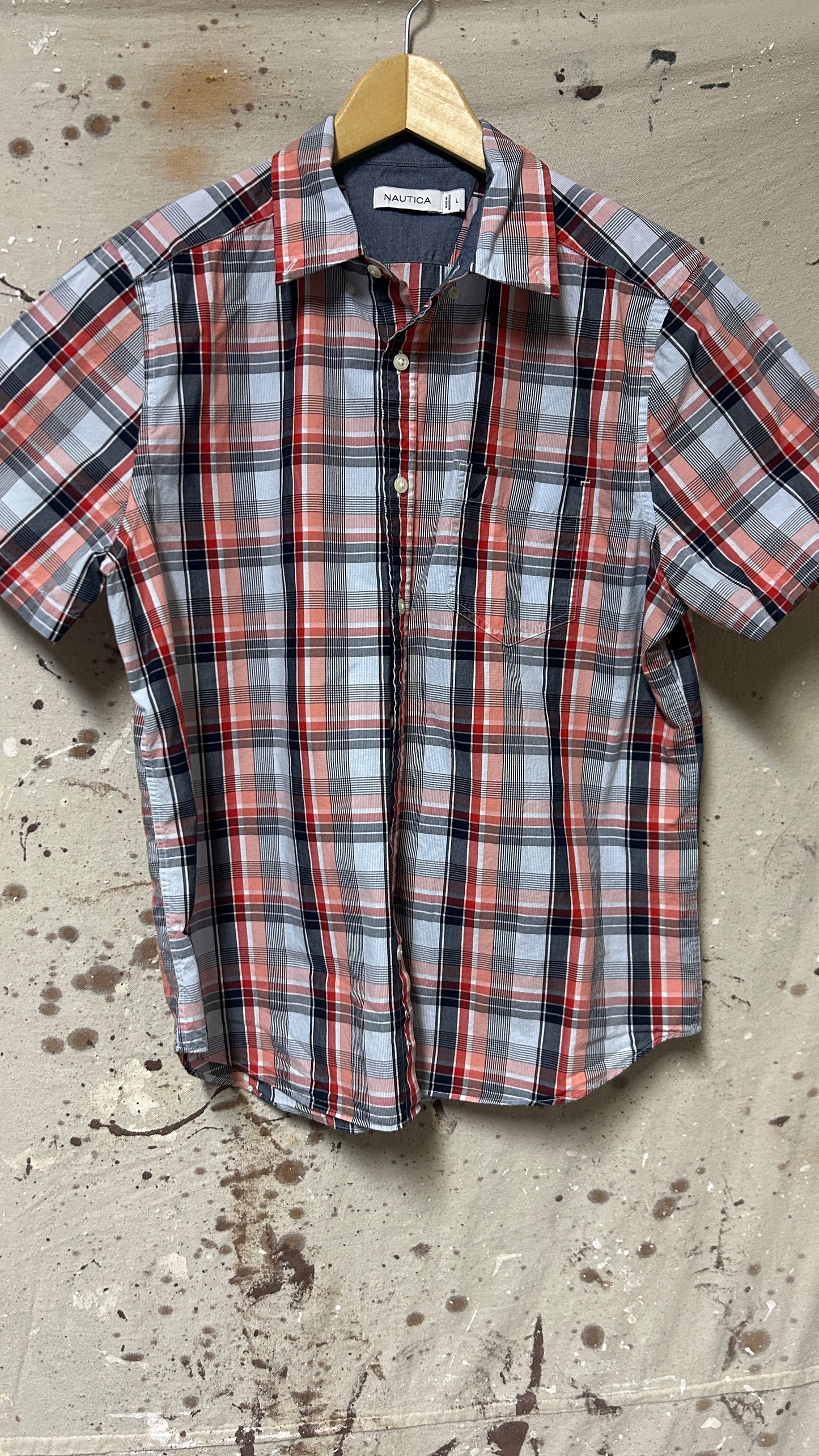 Náutica Short sleeve checkered button down shirt Red Blue Large Cotton