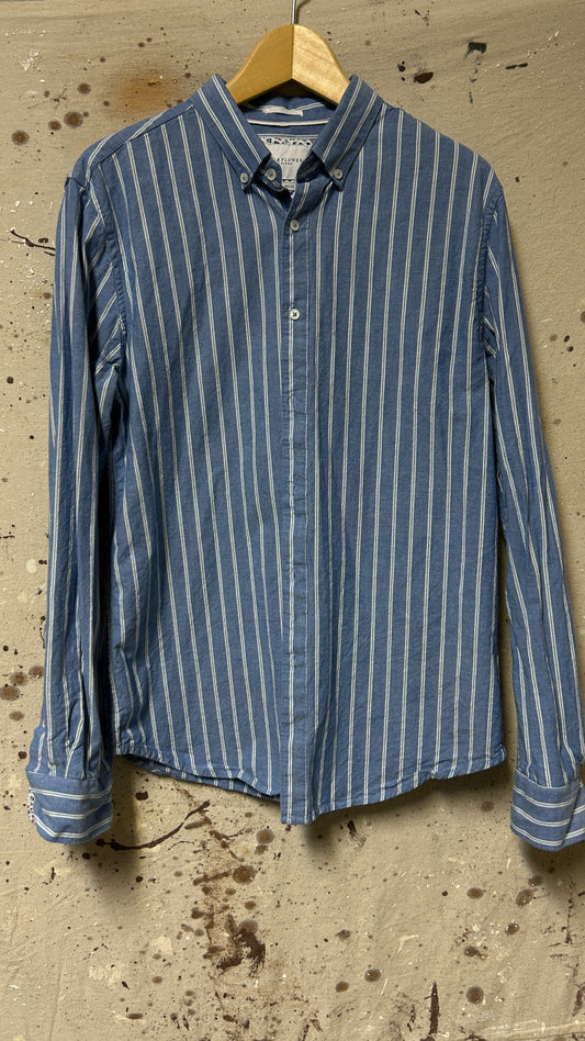 Denim & Flower Long sleeve button down shirt Medium Cotton blue striped