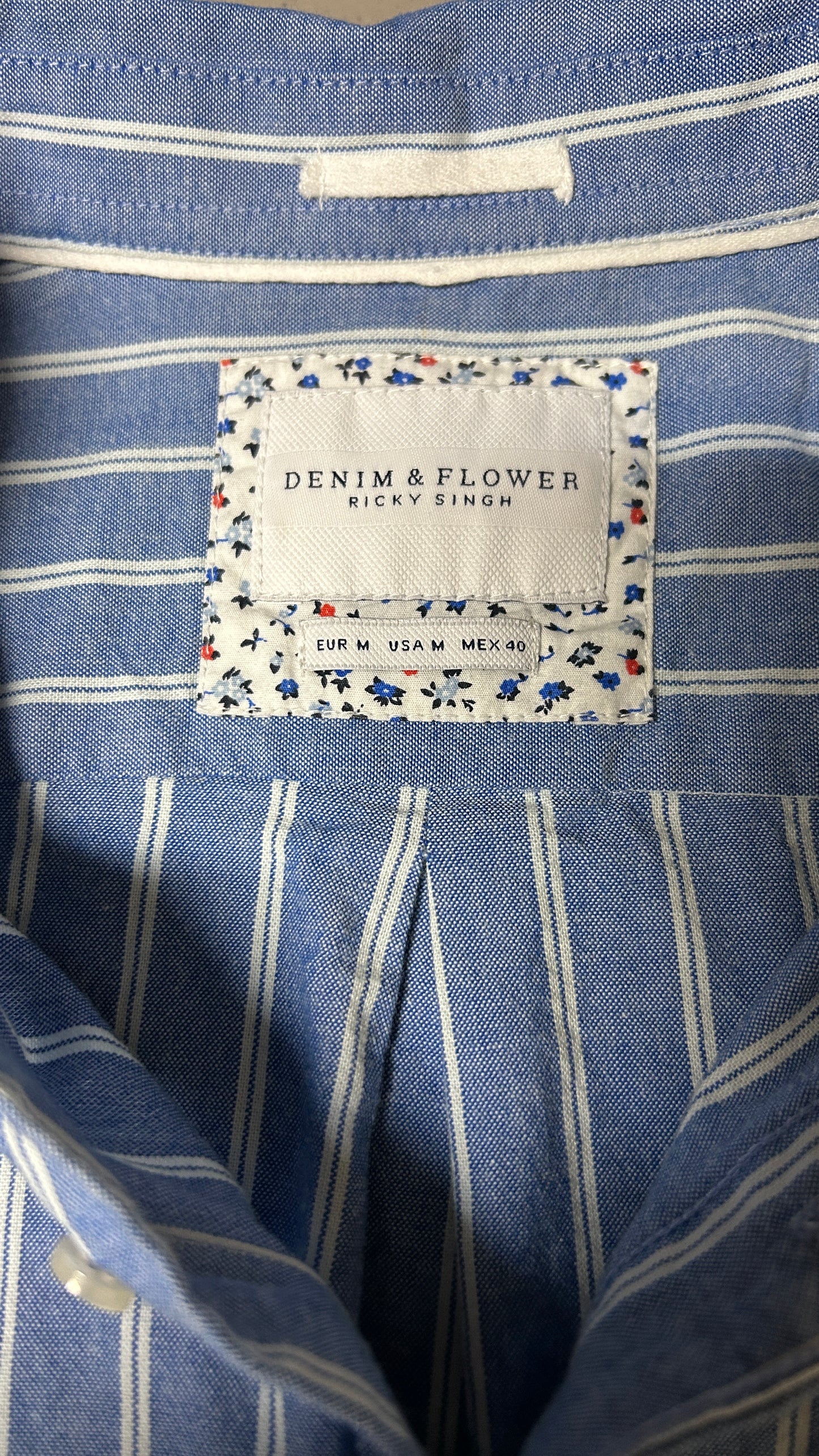 Denim & Flower Long sleeve button down shirt Medium Cotton blue striped