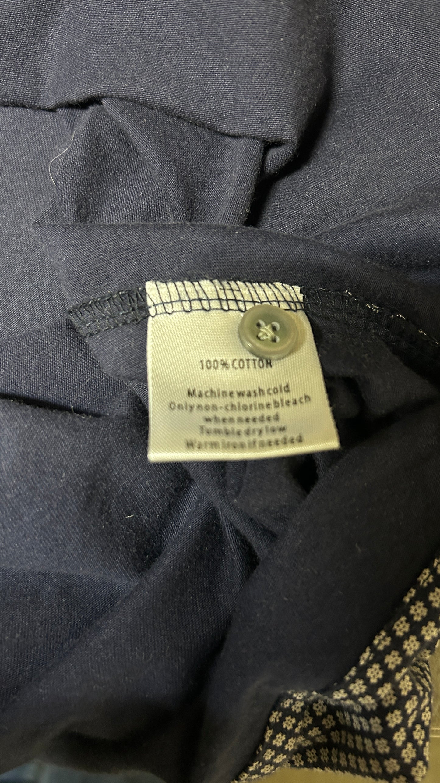 Coastaoro Long sleeve button down shirt Small Cotton