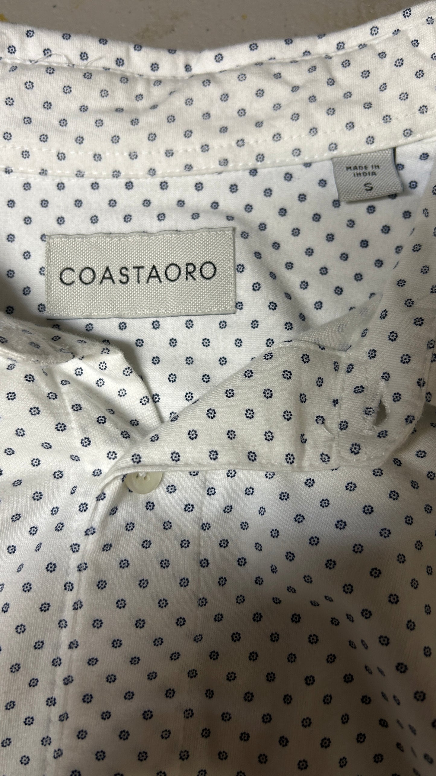Coastaoro Long sleeve button down shirt Small White