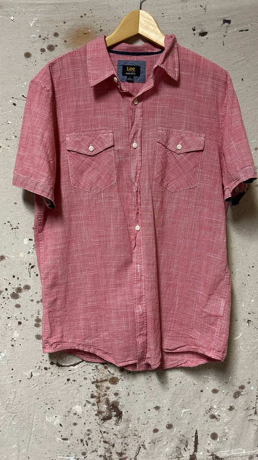 Lee Short sleeve button down shirt Large Salmon