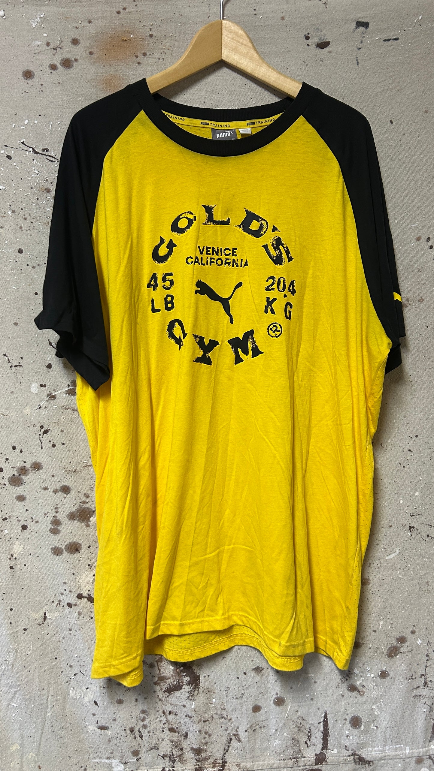 Puma Golds Gym T shirt XXL