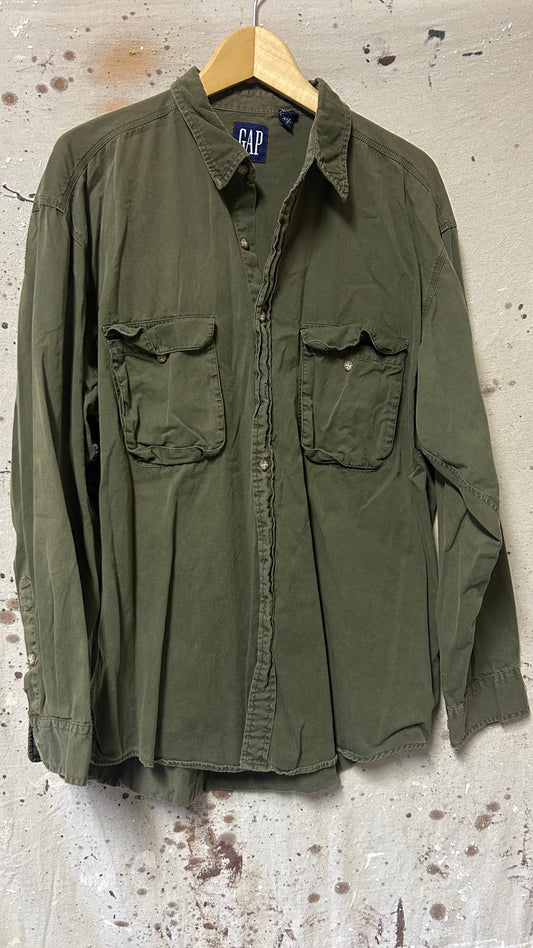 Gap Long sleeve button down shirt Large with Pockets dark green