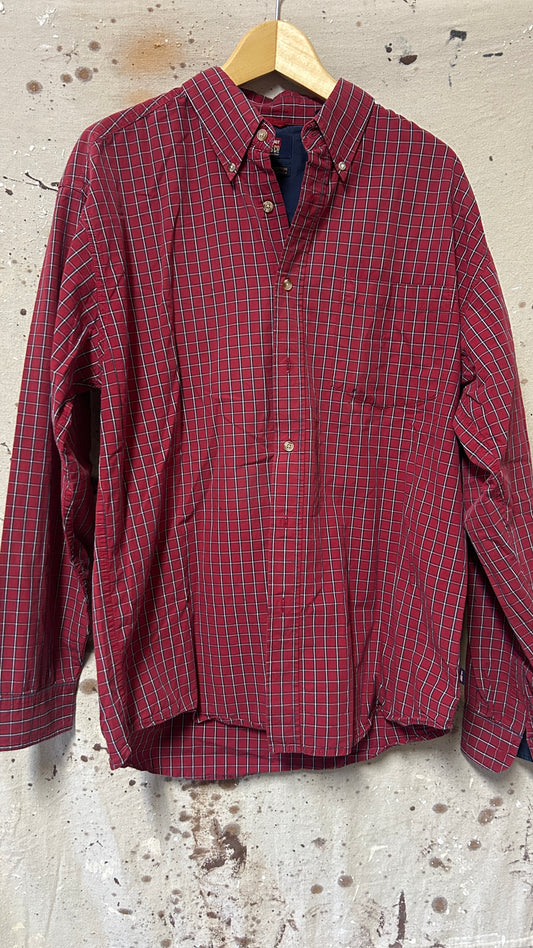 Wrangler Long sleeve button down shirt Medium Maroon