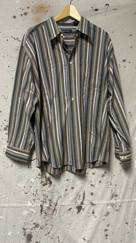 Northern Isles long sleeve button down shirt XL