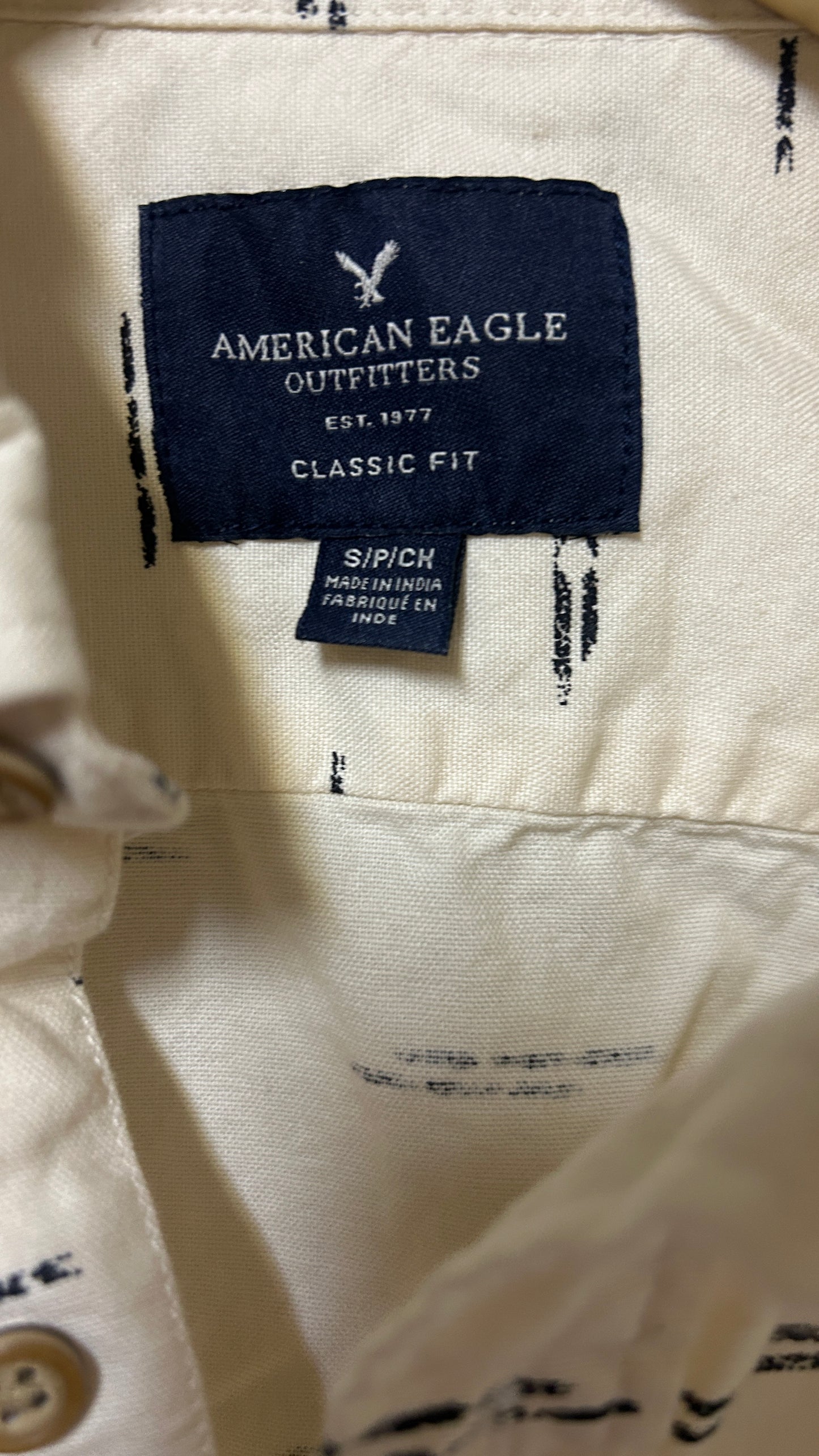 American Eagle Outfitters Short sleeve button down shirt Small Cotton