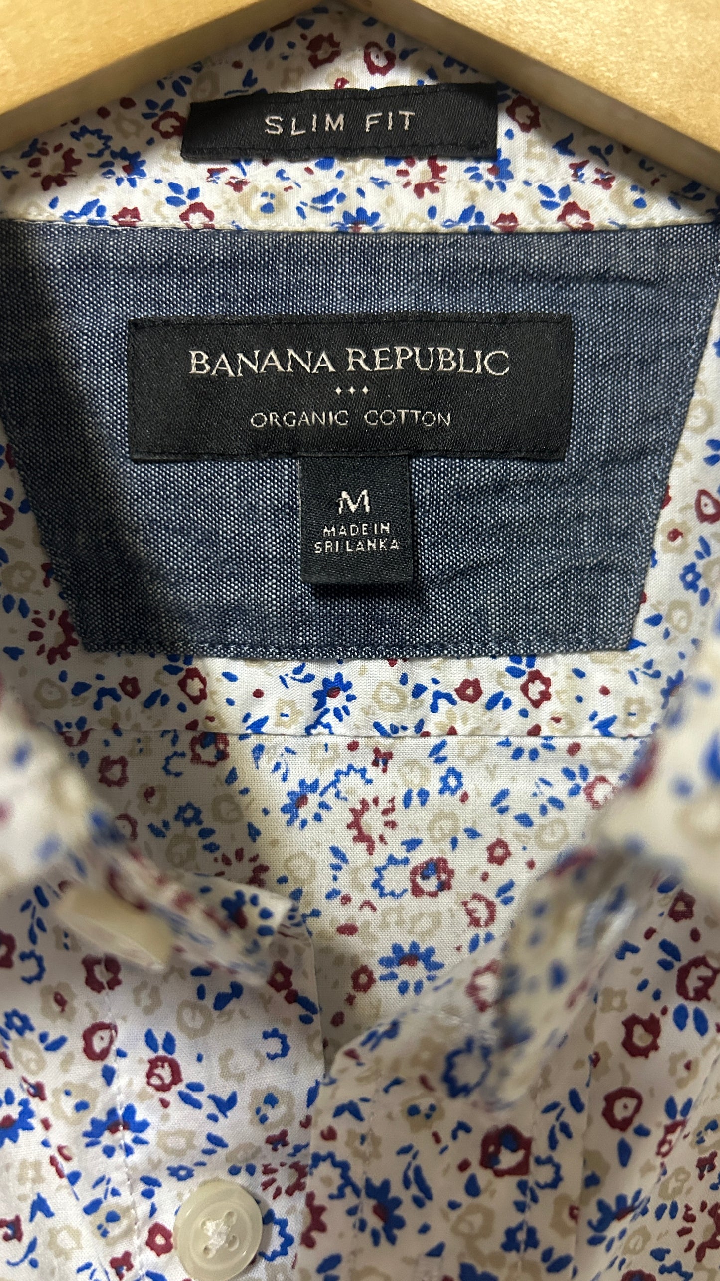 Banana Republic Short sleeve button down shirt Medium Cotton